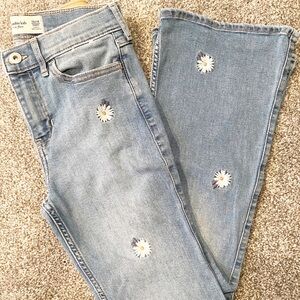 Abercrombie & Fitch Girls 13/14 Short Daisy High Rise Flare Jeans - Light Wash